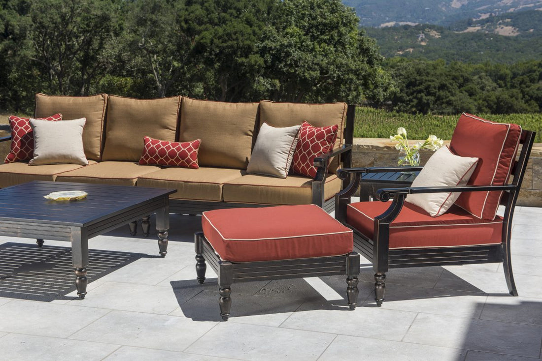 Transform Your Outdoor Space: Transitioning from Summer to Fall