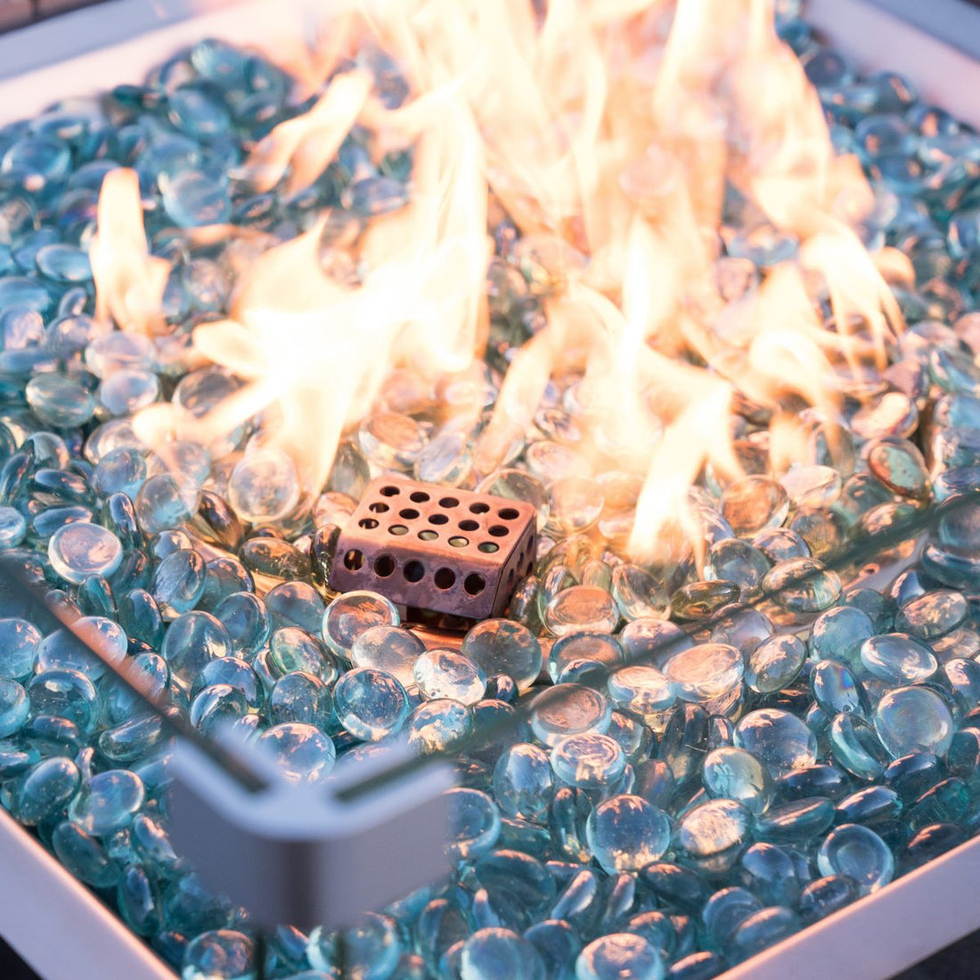 Outdoor Fire Pit Buying Guide: Things You Should Know