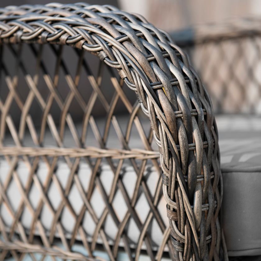 Sienna Wicker Conversation Seating